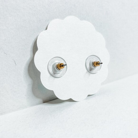 NWT Prep Obsessed Heart Beat Signature Enamel Studs - Picture 4 of 4